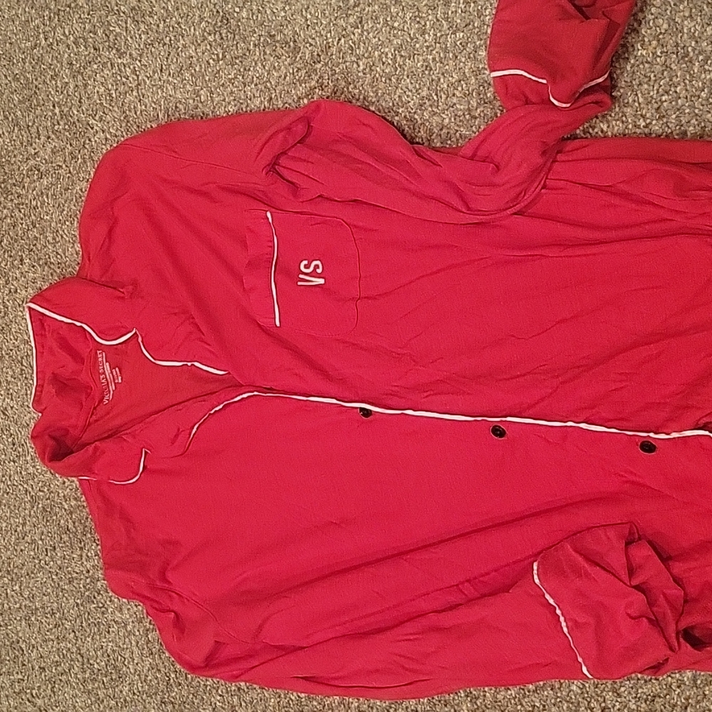 VS lounge top